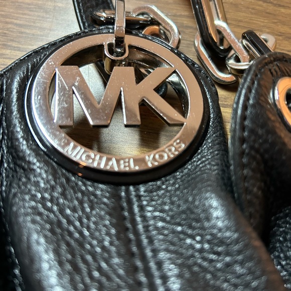 Michael Kors Fulton, large pebbled, leather hobo, shoulder bag satchel - Picture 6 of 7